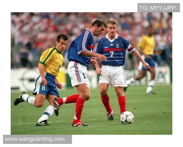 德国足球队历届著名球星回顾与传承从贝肯鲍尔到穆勒的传奇之路