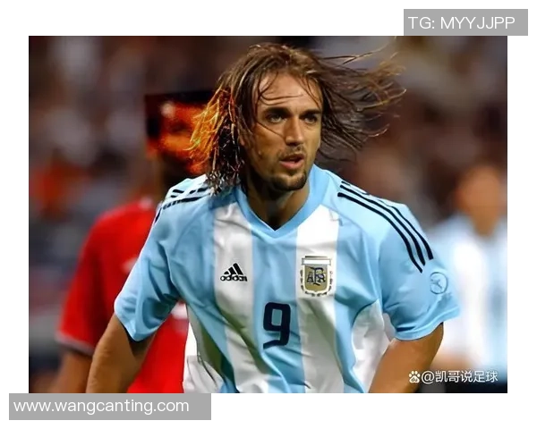 足球小个子逆袭传奇 谁是身高最矮却成就最高的球星